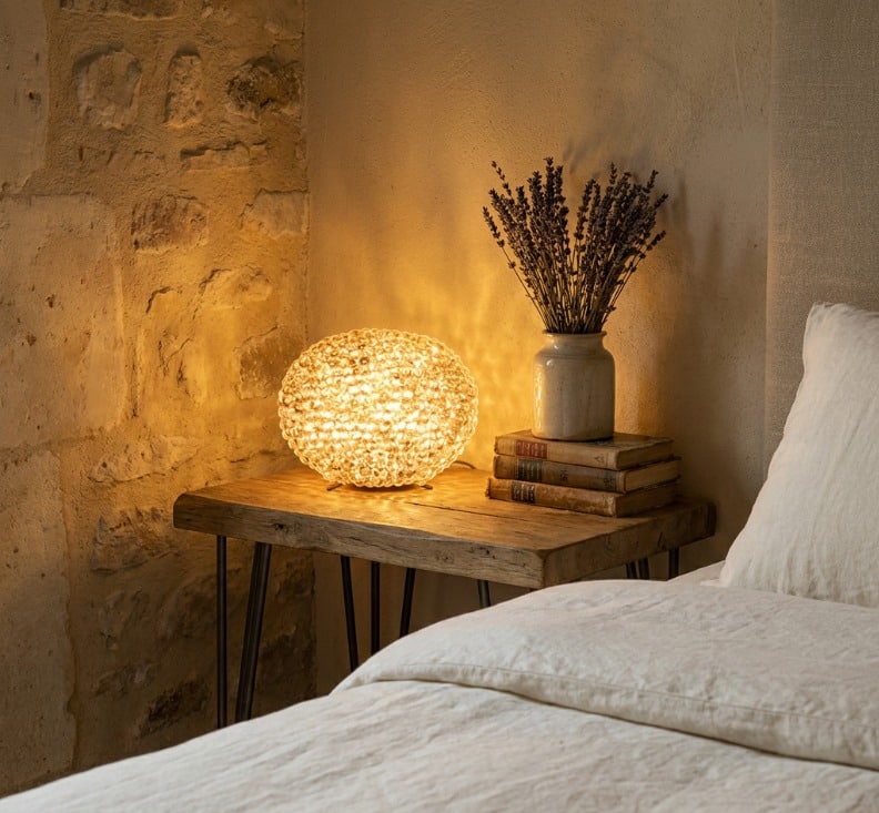 Ambiance luminaire Atome BIELA billes de verre recyclé — Spiridon Deco
